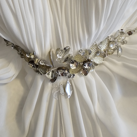 Anna rose gown, new with tags Size 8 - Picture 11 of 14